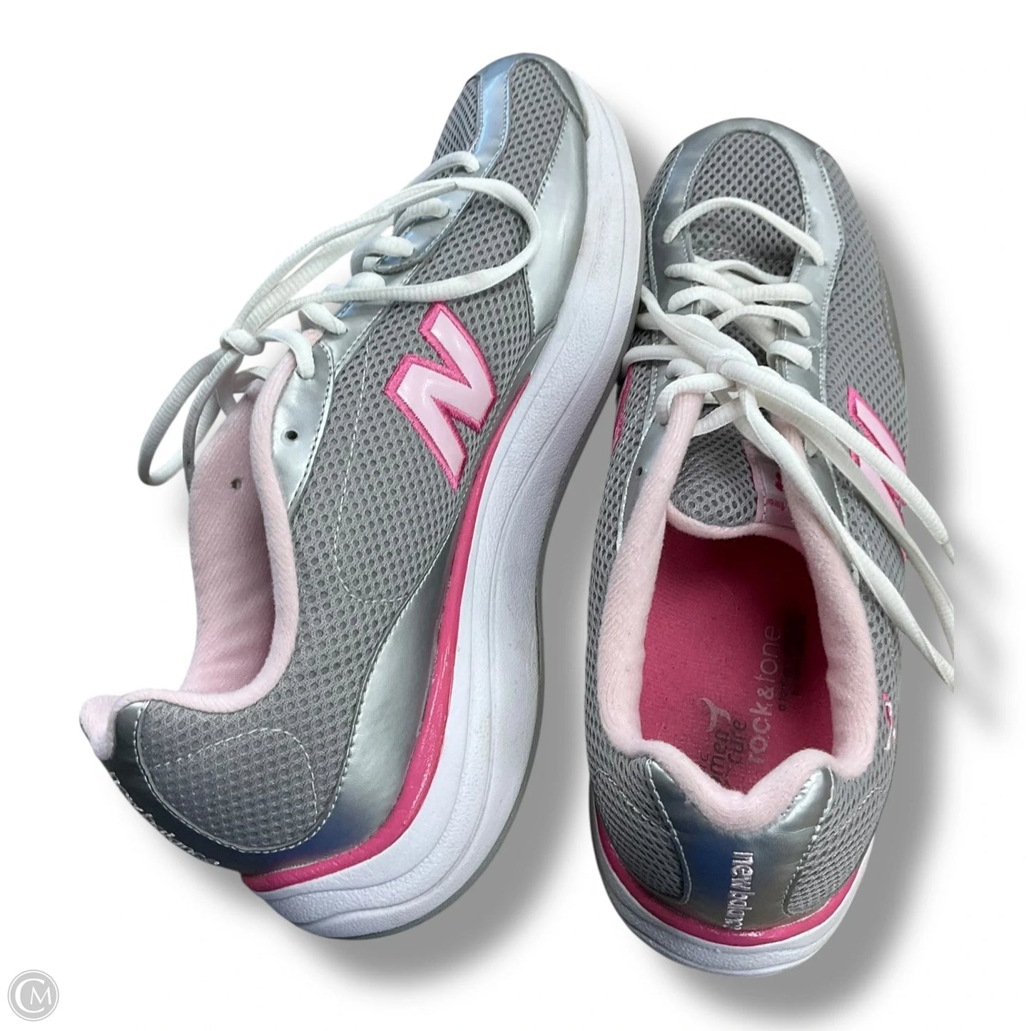 Shoes Sneakers By New Balance In Grey & Pink, Size: 11