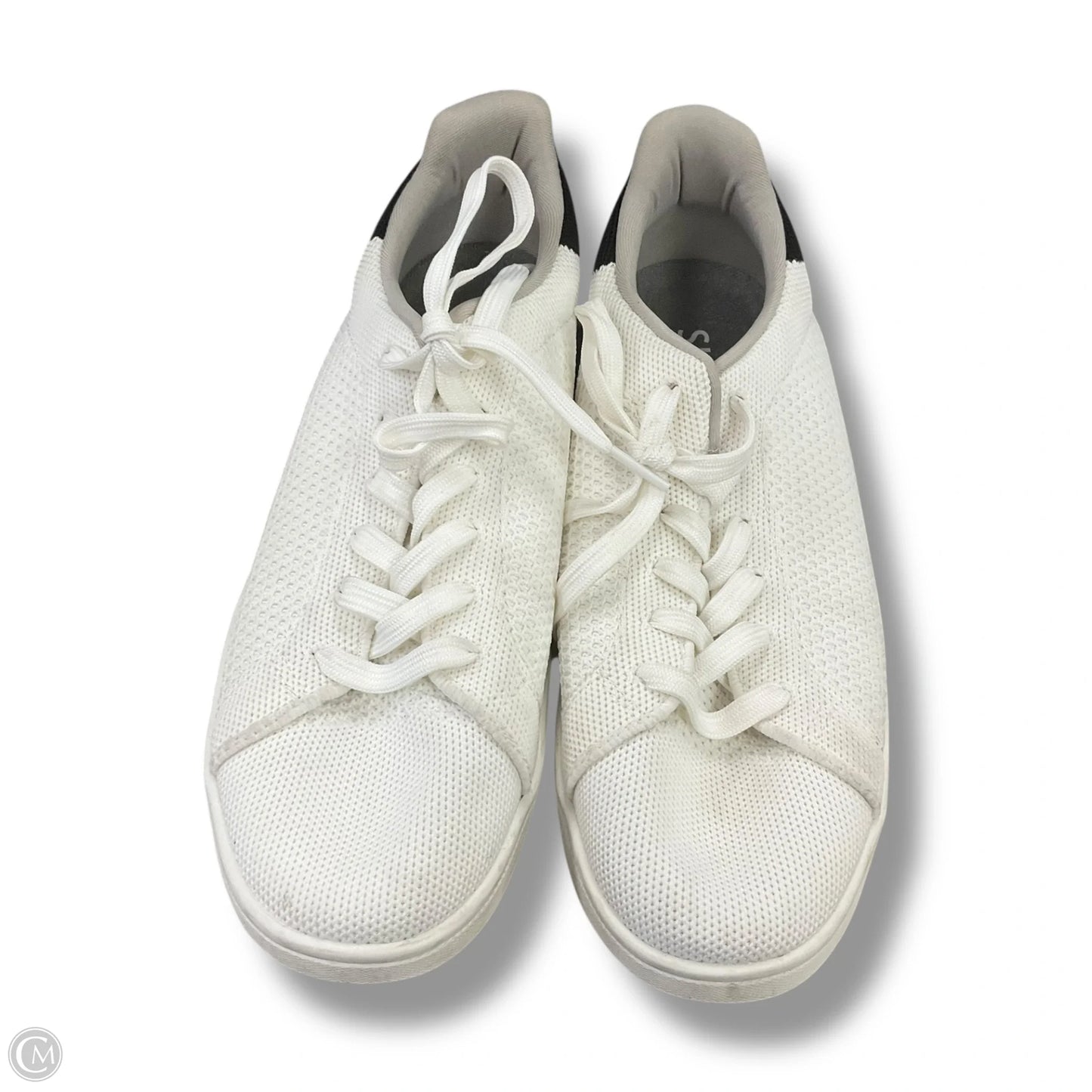 Shoes Sneakers By Clothes Mentor In White, Size: 9