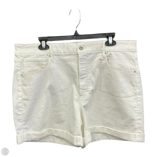 Shorts By White House Black Market In Ivory, Size: 14