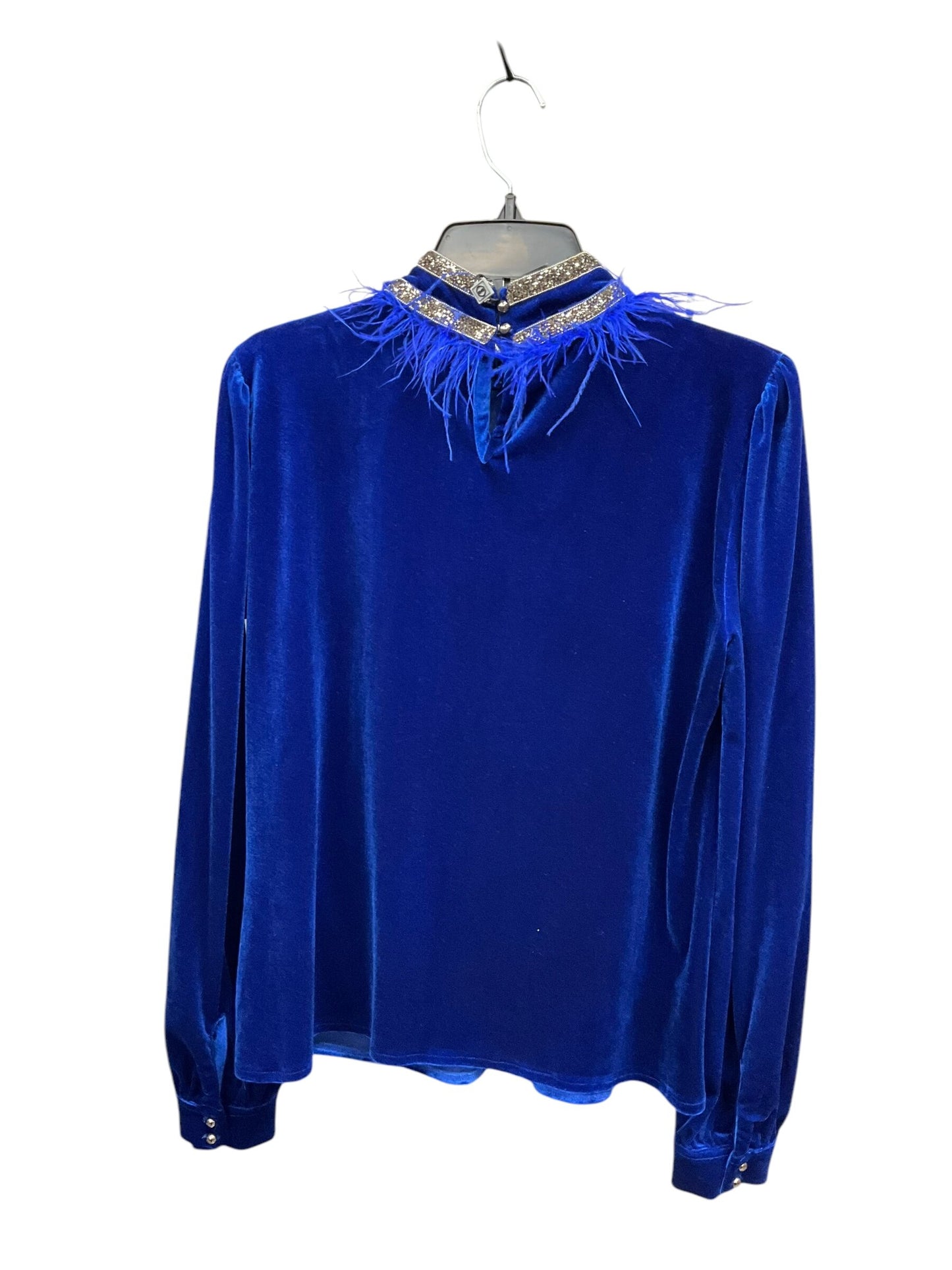 Top Long Sleeve By Cma Size: L