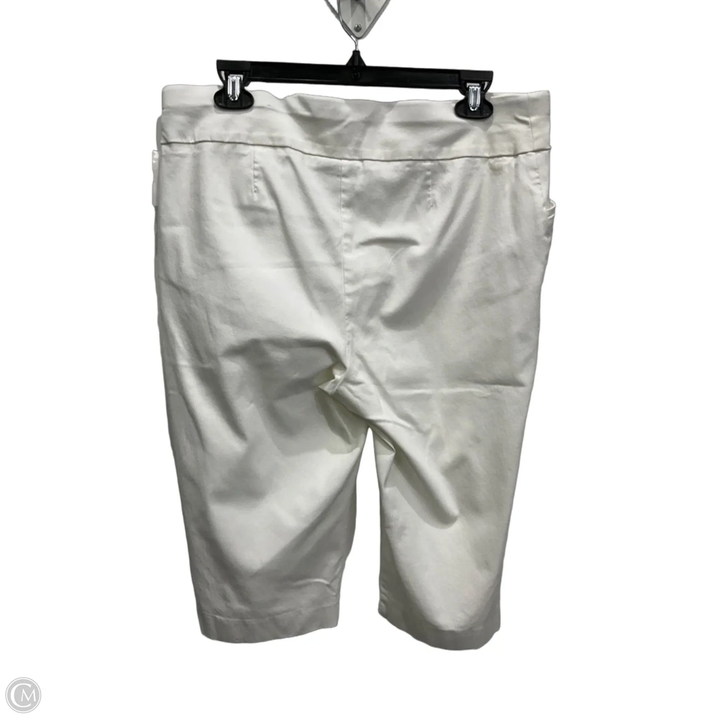 Capris By Chicos In White, Size: 12