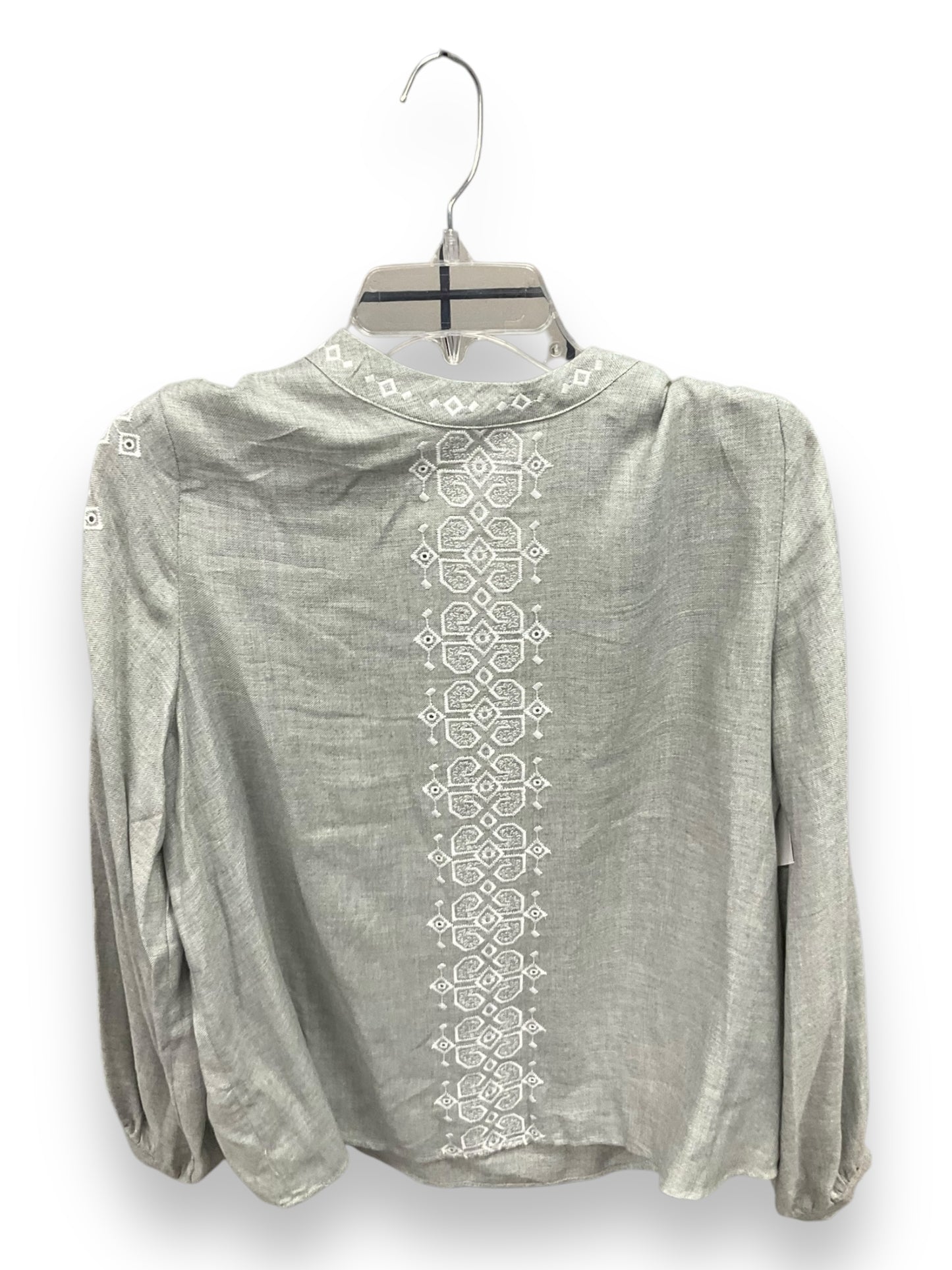 Top Long Sleeve By Zara In Grey & White, Size: Xl