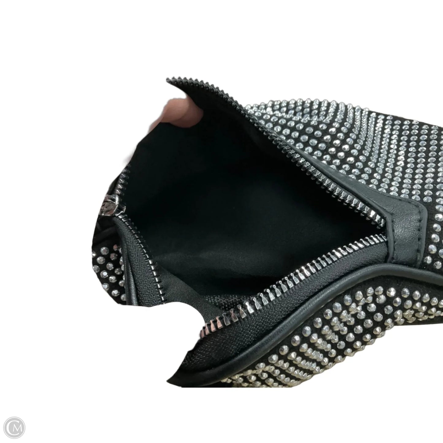 Belt Bag By Clothes Mentor, Size: Medium