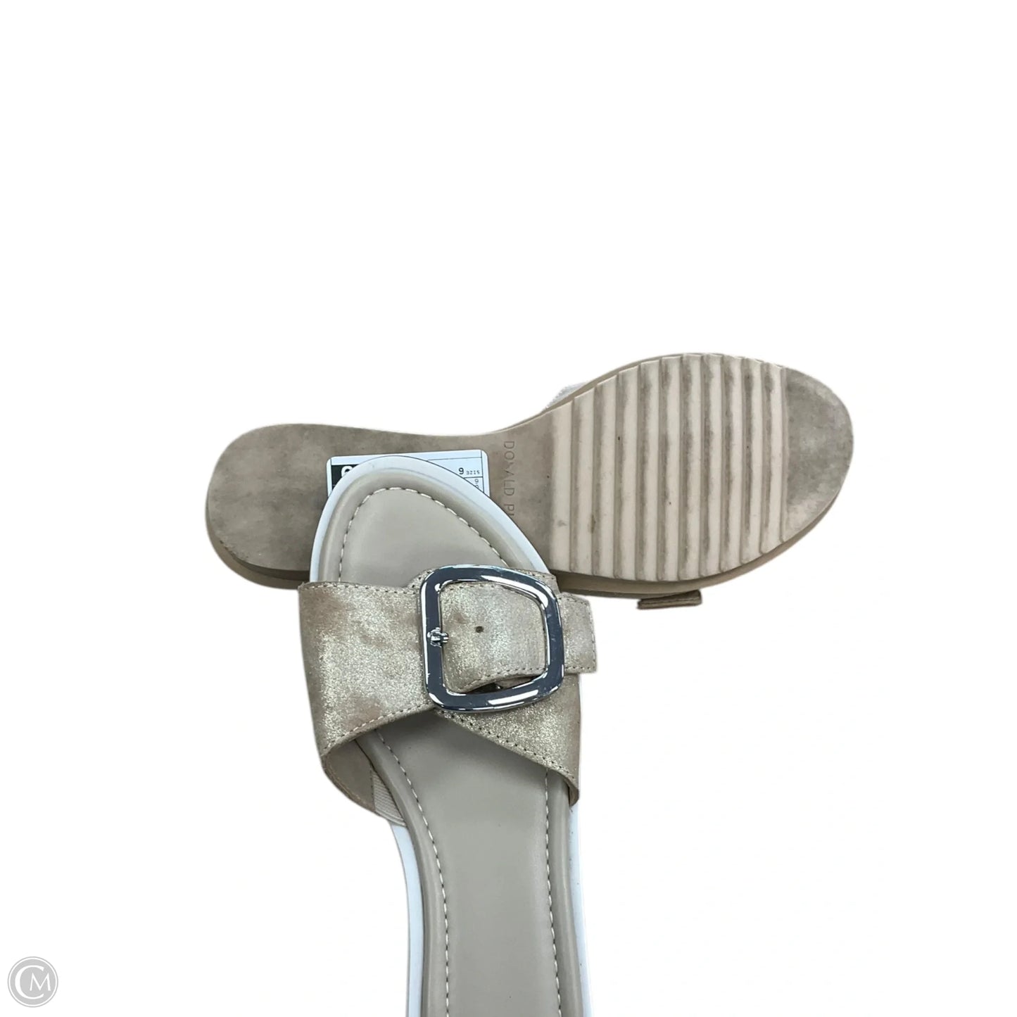 Sandals Flats By Donald Pliner In Gold, Size: 6