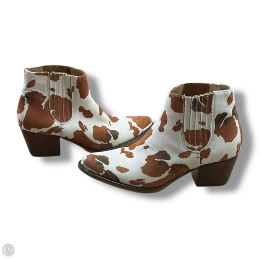 Boots Ankle Heels By Clothes Mentor In Animal Print, Size: 8