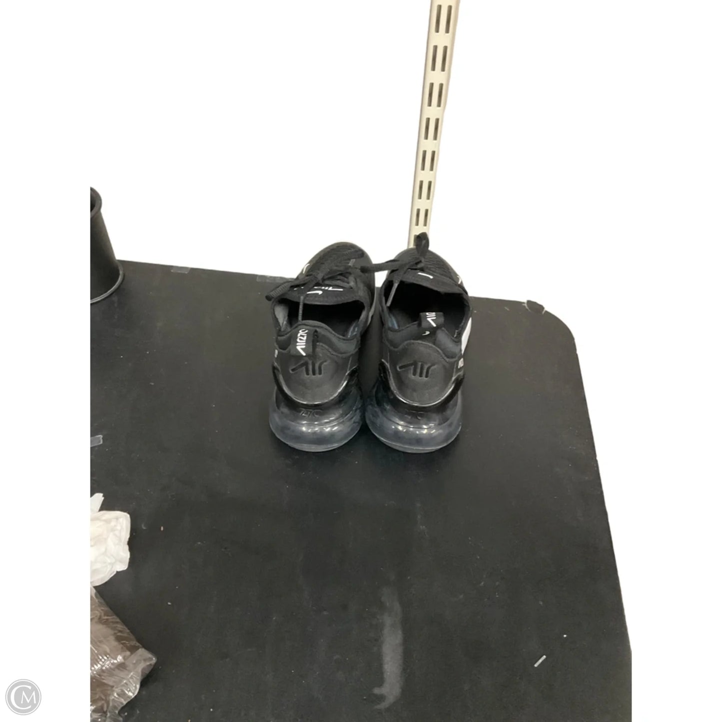 Shoes Athletic By Nike In Black & White, Size: 6