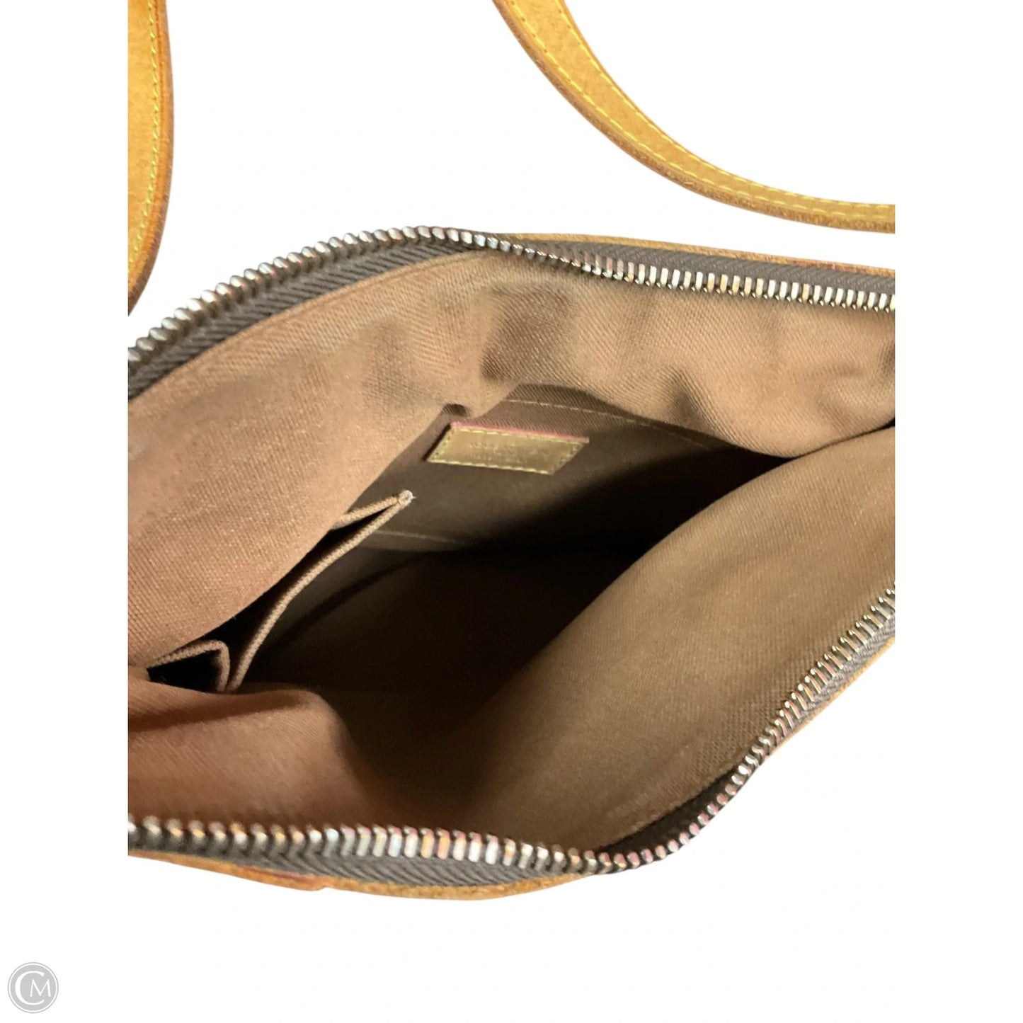 Crossbody Luxury Designer By Louis Vuitton, Size: Medium