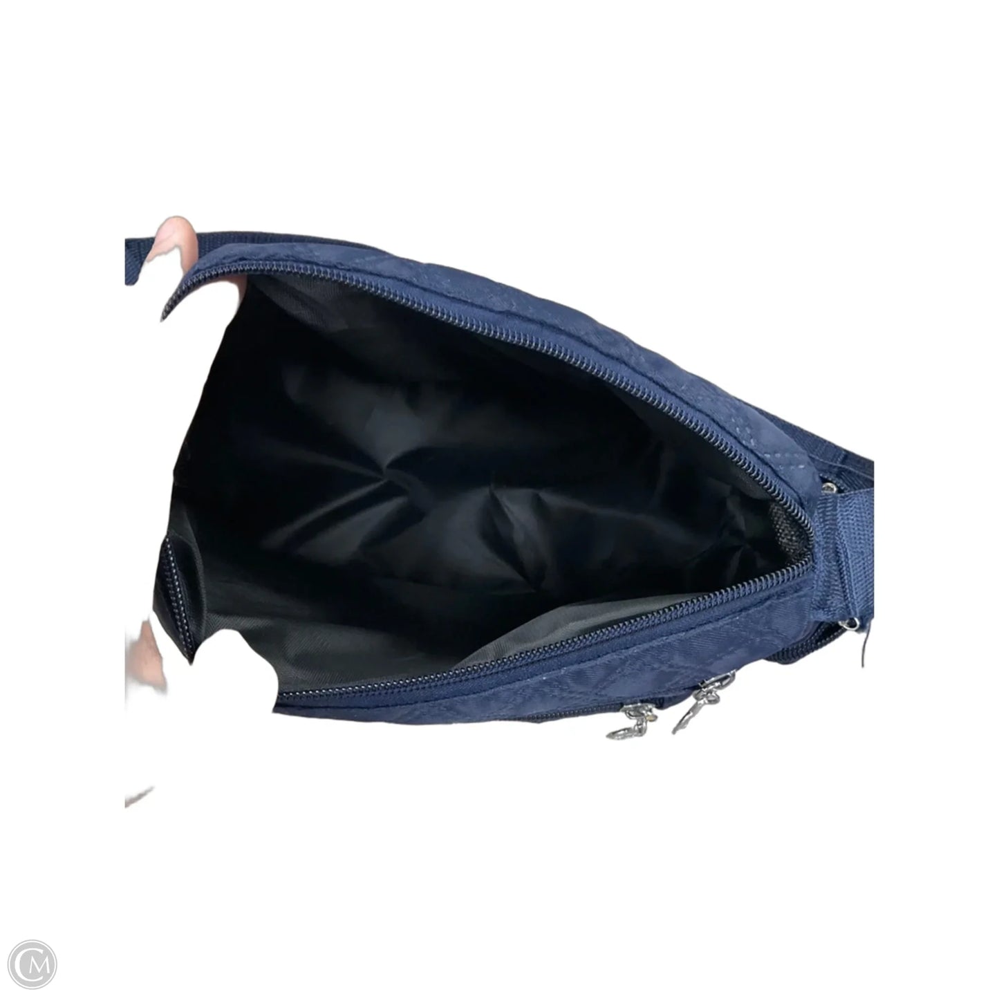 Crossbody By Clothes Mentor, Size: Medium