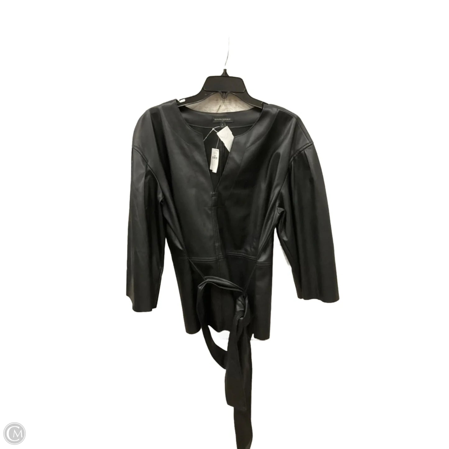 Top Short Sleeve By Banana Republic In Black, Size: L