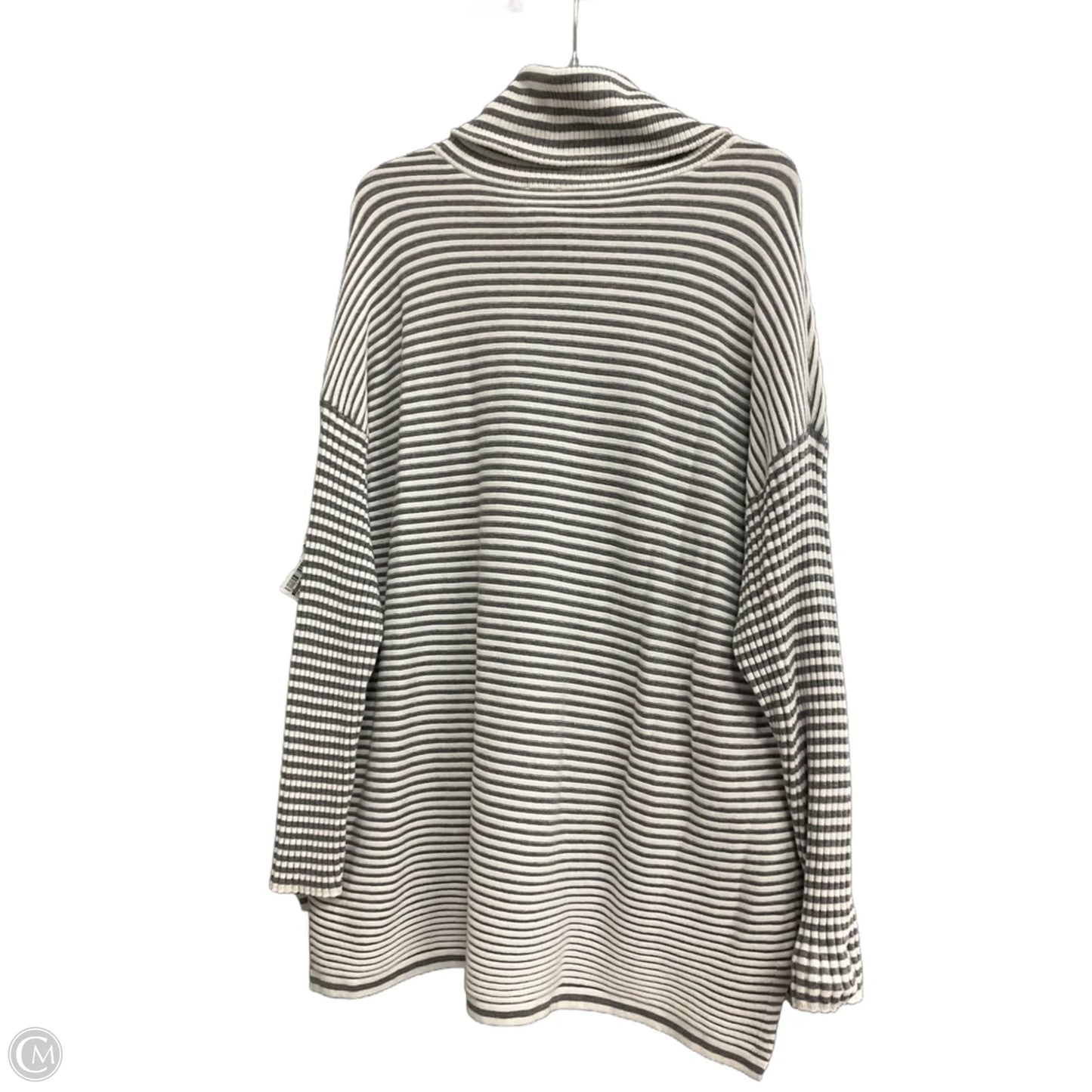 Top Long Sleeve By Chicos In Grey, Size: 3x