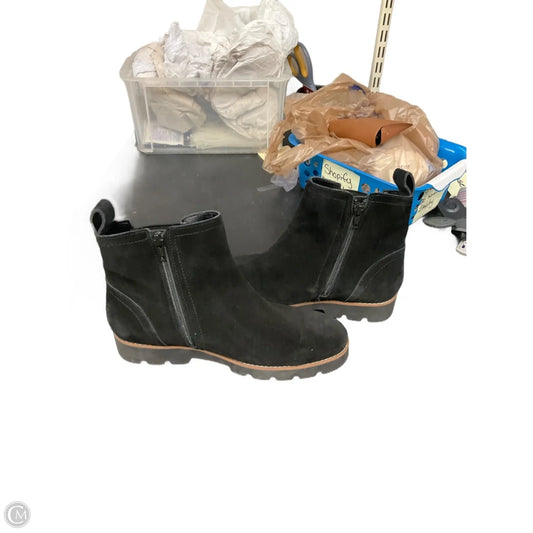 Boots Ankle Flats By Vionic In Black, Size: 8