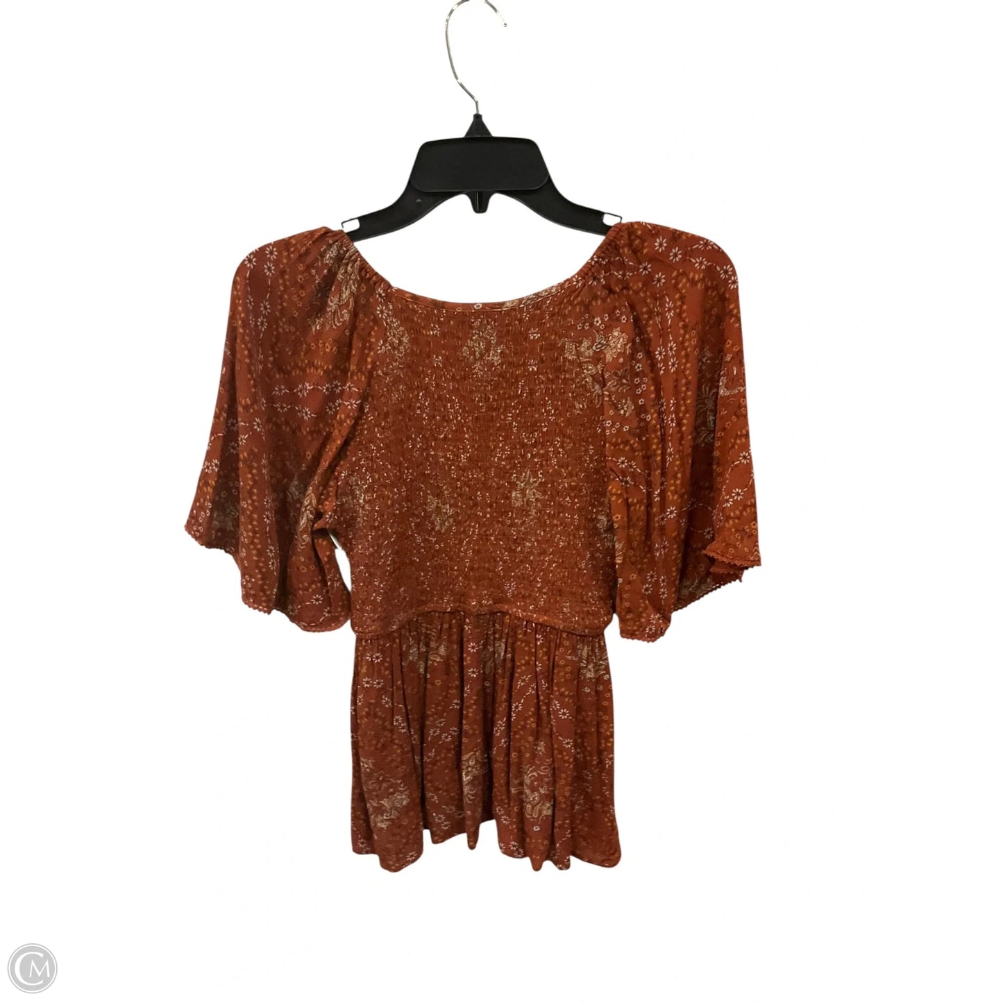 Top Short Sleeve By Hem & Thread In Brown, Size: S