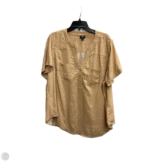 Top Short Sleeve By Torrid In Tan, Size: 2x