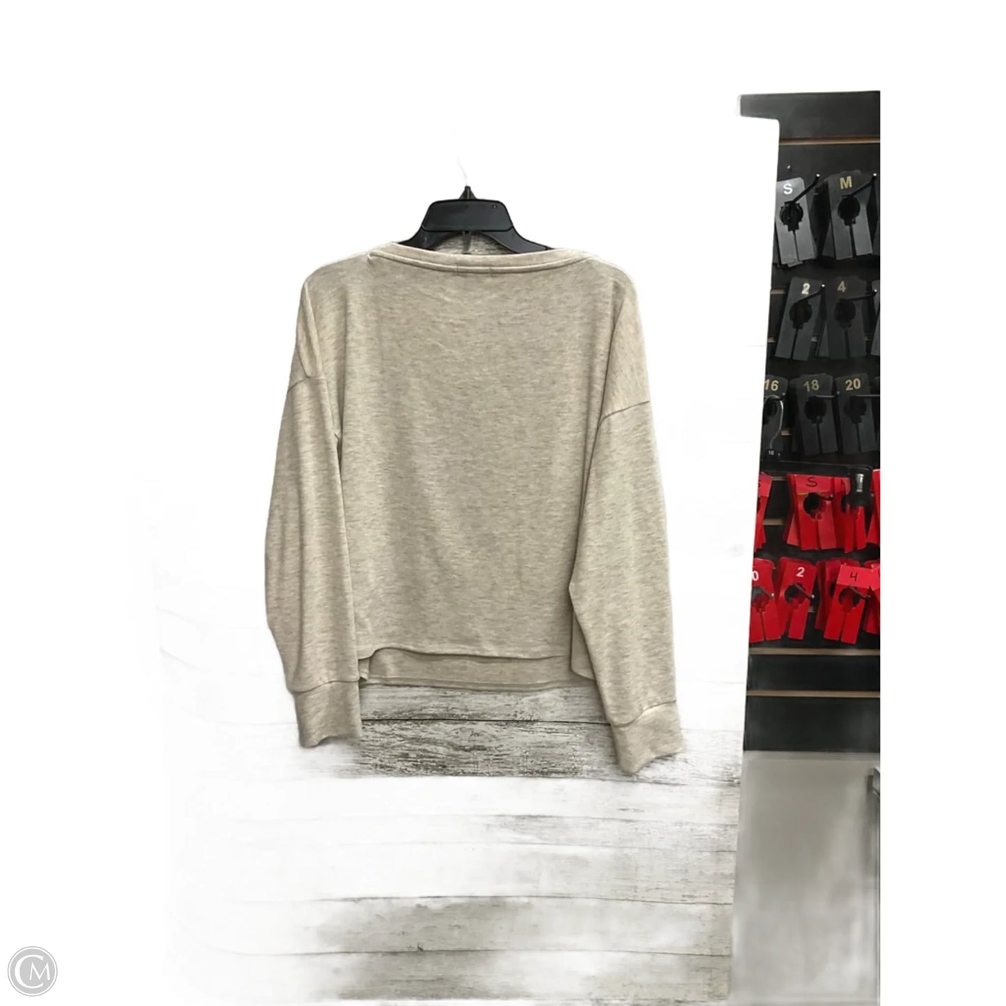 Athletic Top Long Sleeve Crewneck By Beyond Yoga In Tan, Size: S