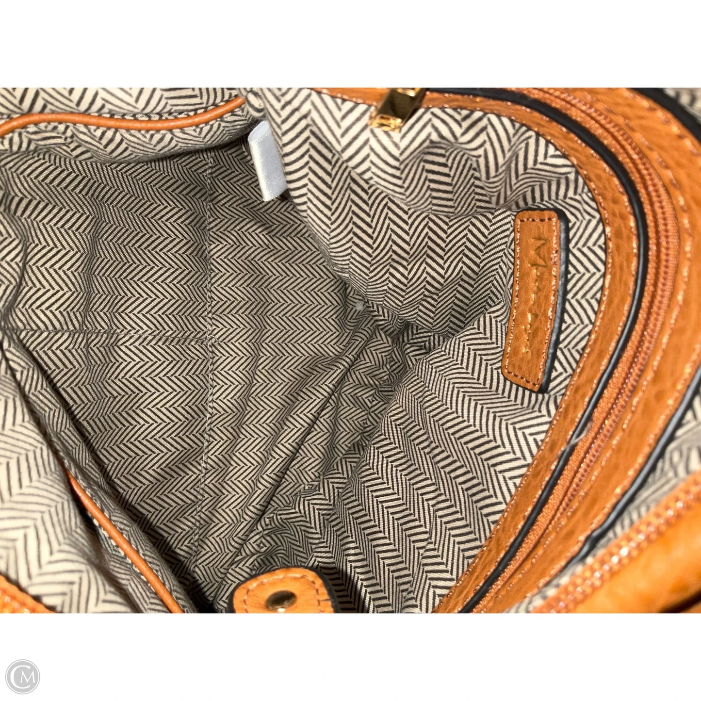 Crossbody By Clothes Mentor, Size: Medium