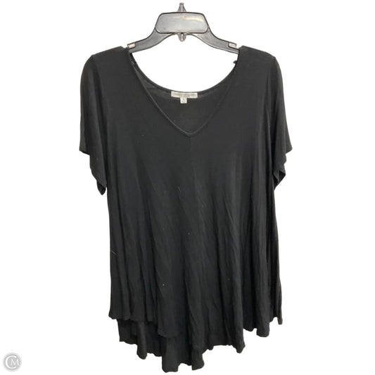 Top Short Sleeve Basic By Green Envelope In Black, Size: 1x