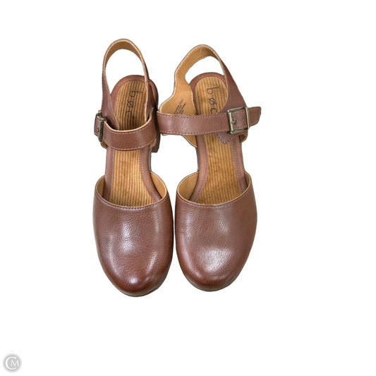 Shoes Heels Wedge By Boc In Brown, Size: 9