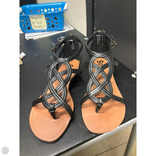 Sandals Flats By So In Black, Size: 9