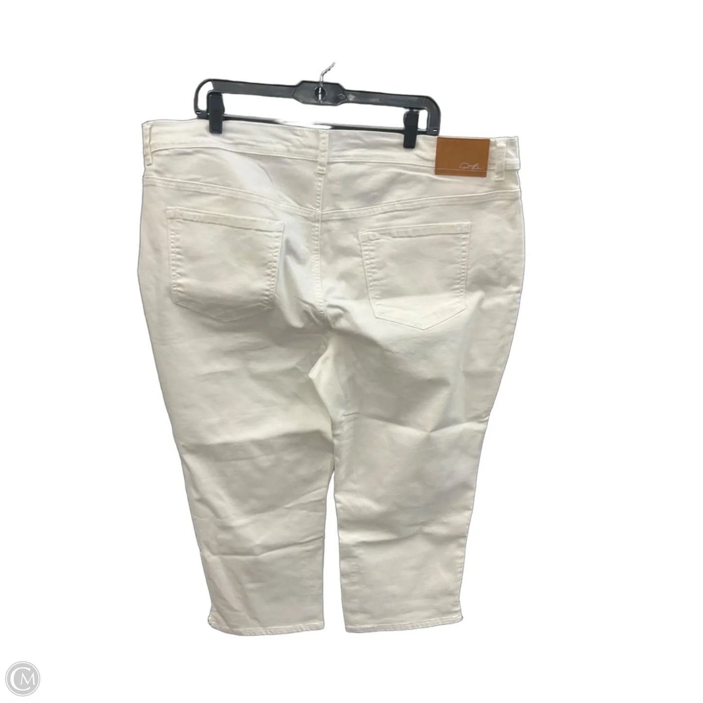 Capris By Dg2 In White, Size: 22