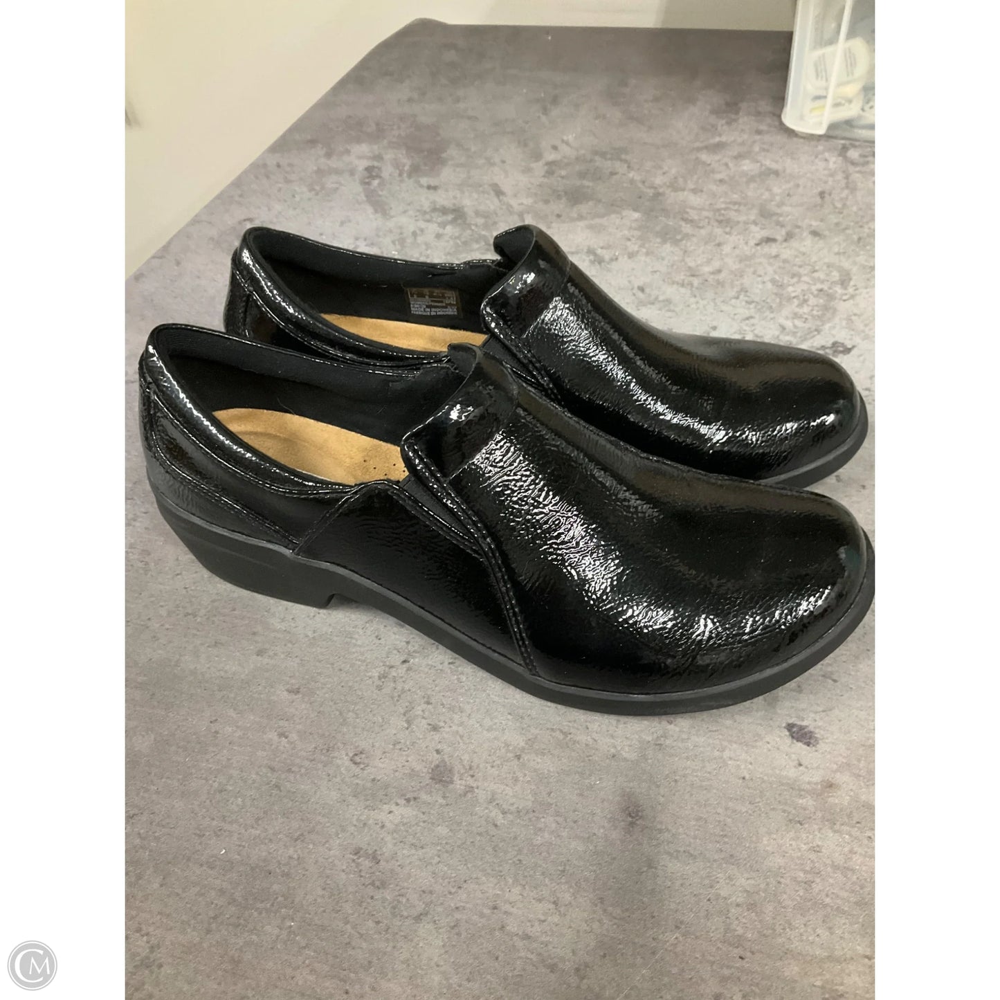 Shoes Flats By Clarks In Black, Size: 10