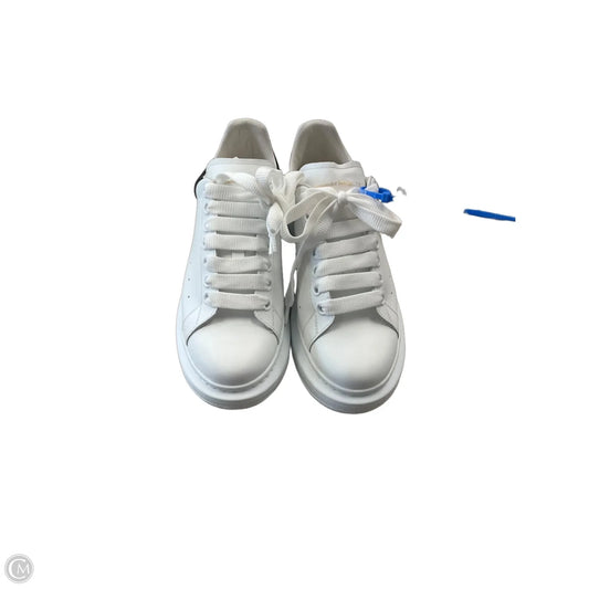 Shoes Luxury Designer By Alexander Mcqueen In White, Size: 8