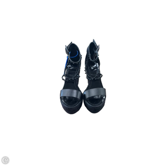 Sandals Luxury Designer By Christian Louboutin In Black, Size: 7