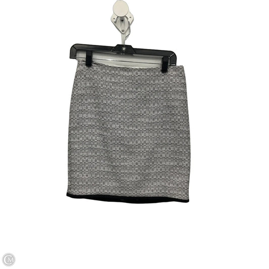 Skirt Mini & Short By White House Black Market In White, Size: 0