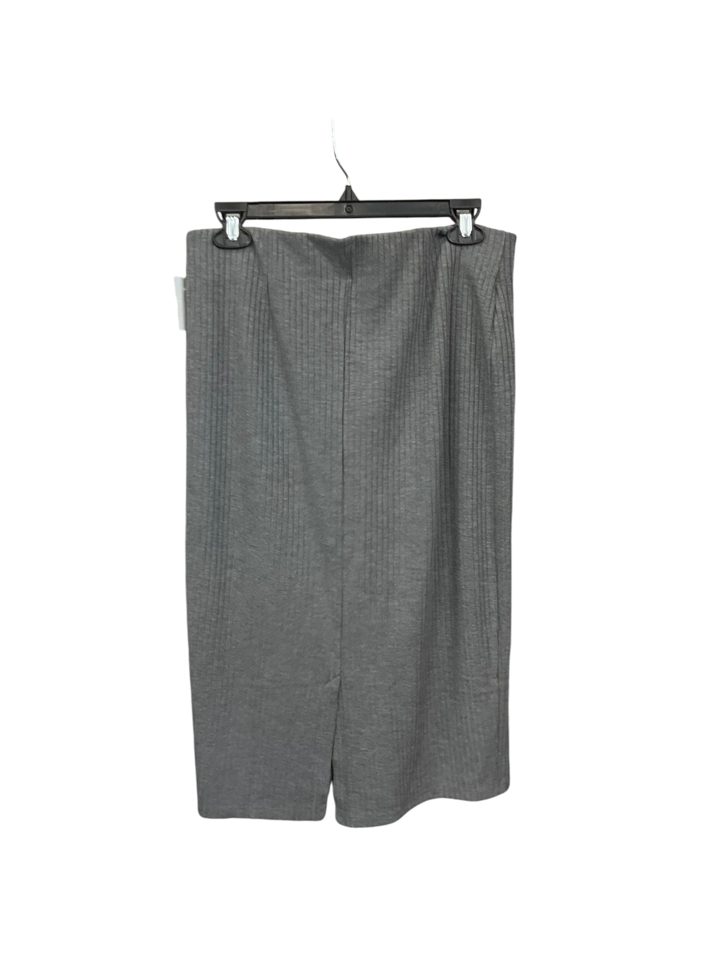 Skirt Maxi By Old Navy In Grey, Size: M