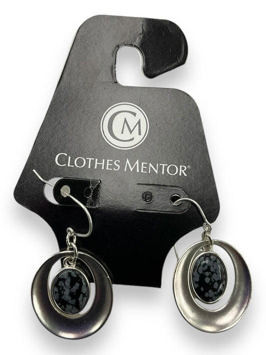 Earrings Dangle/drop By Clothes Mentor