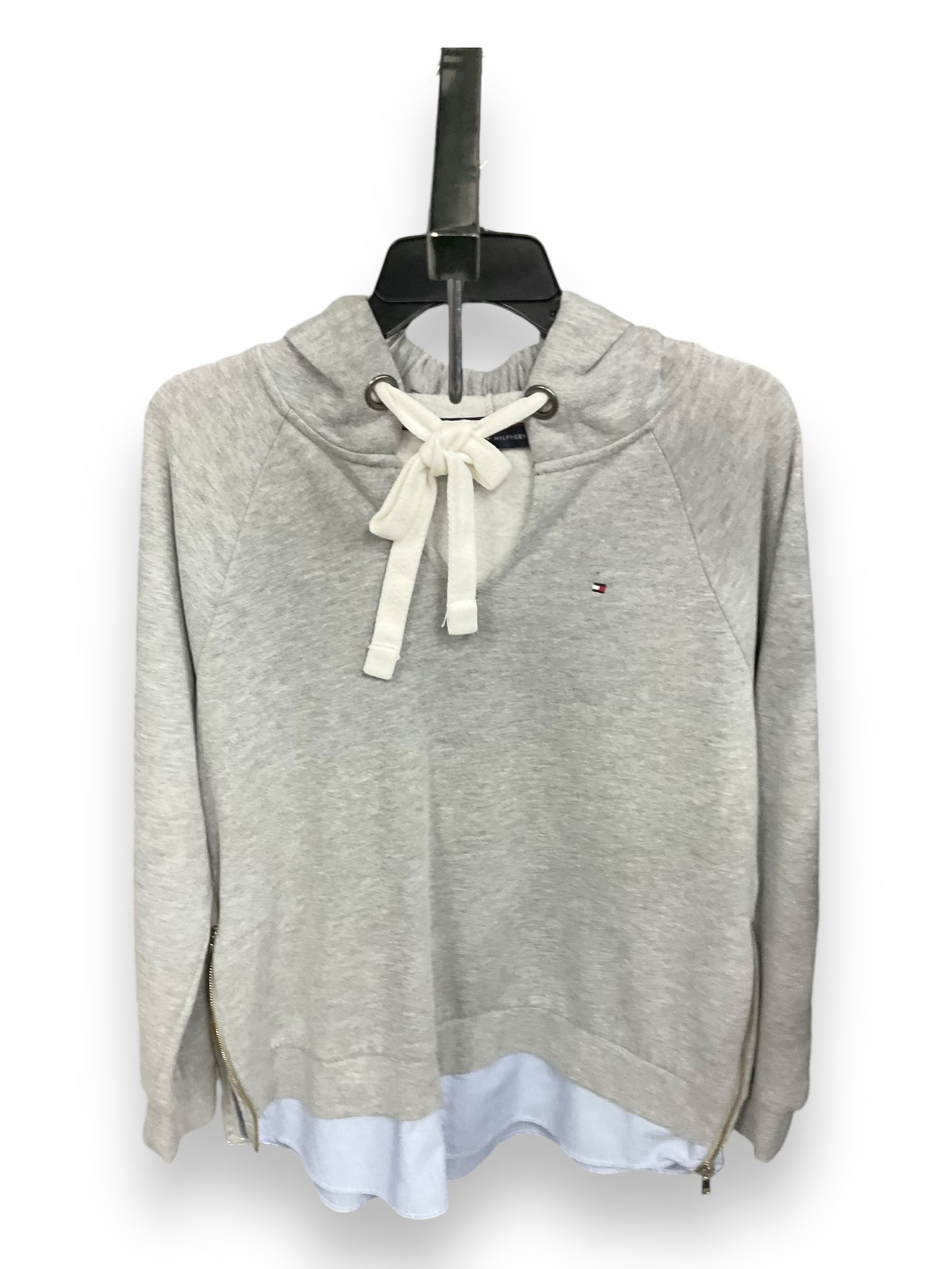 Sweatshirt Hoodie By Tommy Hilfiger In Grey, Size: M