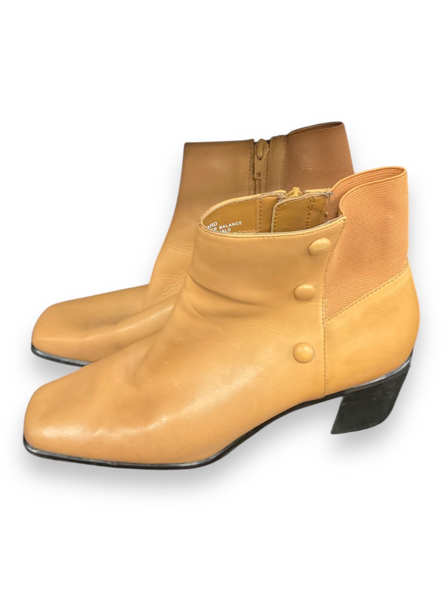 Boots Leather By Nicole In Camel, Size: 9.5