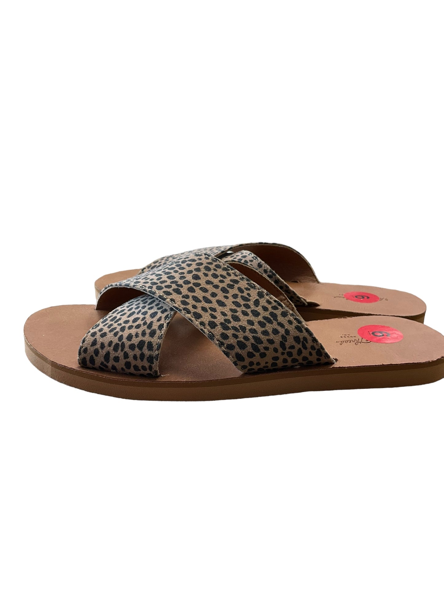 Animal Print Sandals Flats Universal Thread, Size 6