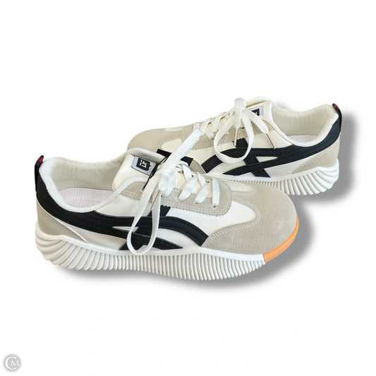 Shoes Sneakers By Clothes Mentor In Black & Cream, Size: 8.5