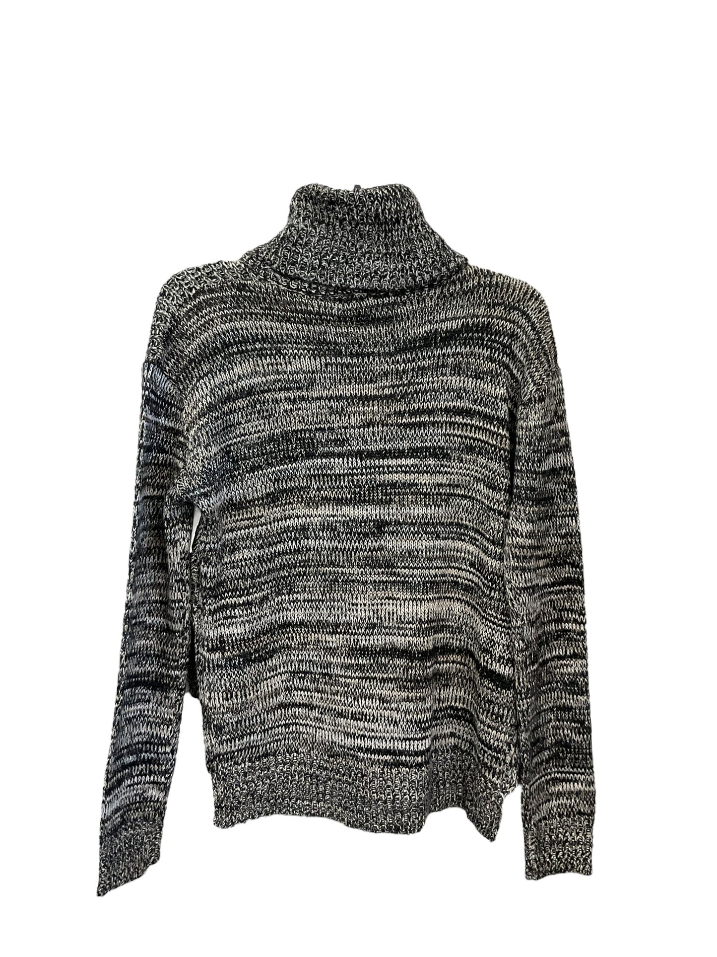 Sweater By Clothes Mentor In Grey, Size: S