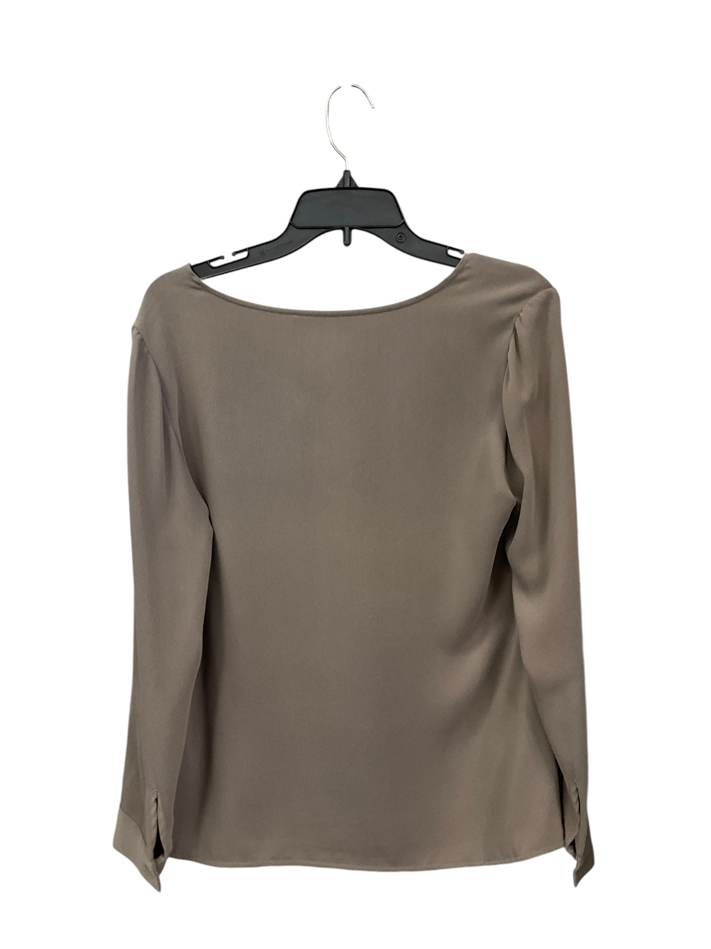 Top Long Sleeve By Clothes Mentor In Taupe, Size: M