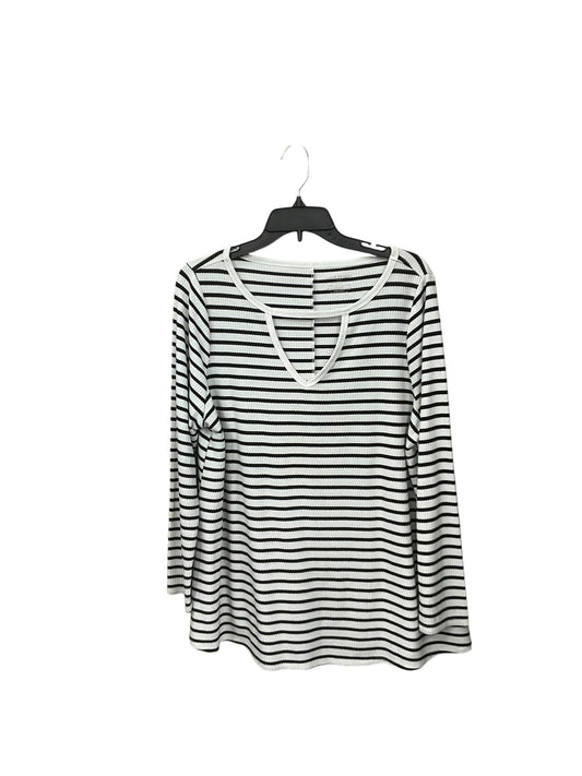 Top Long Sleeve By Lane Bryant In Black & White, Size: Xl