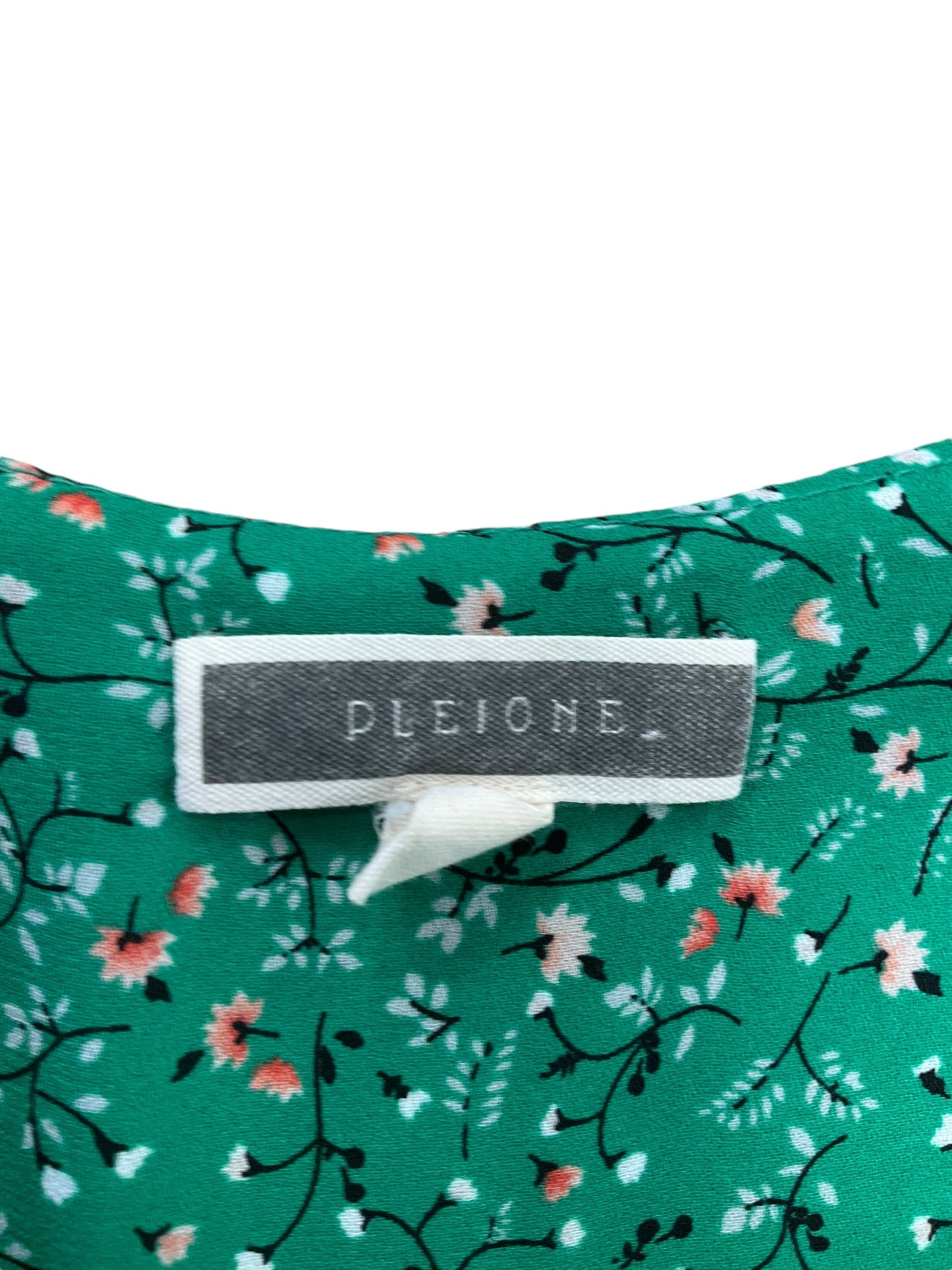 Top Long Sleeve By Pleione In Green, Size: M