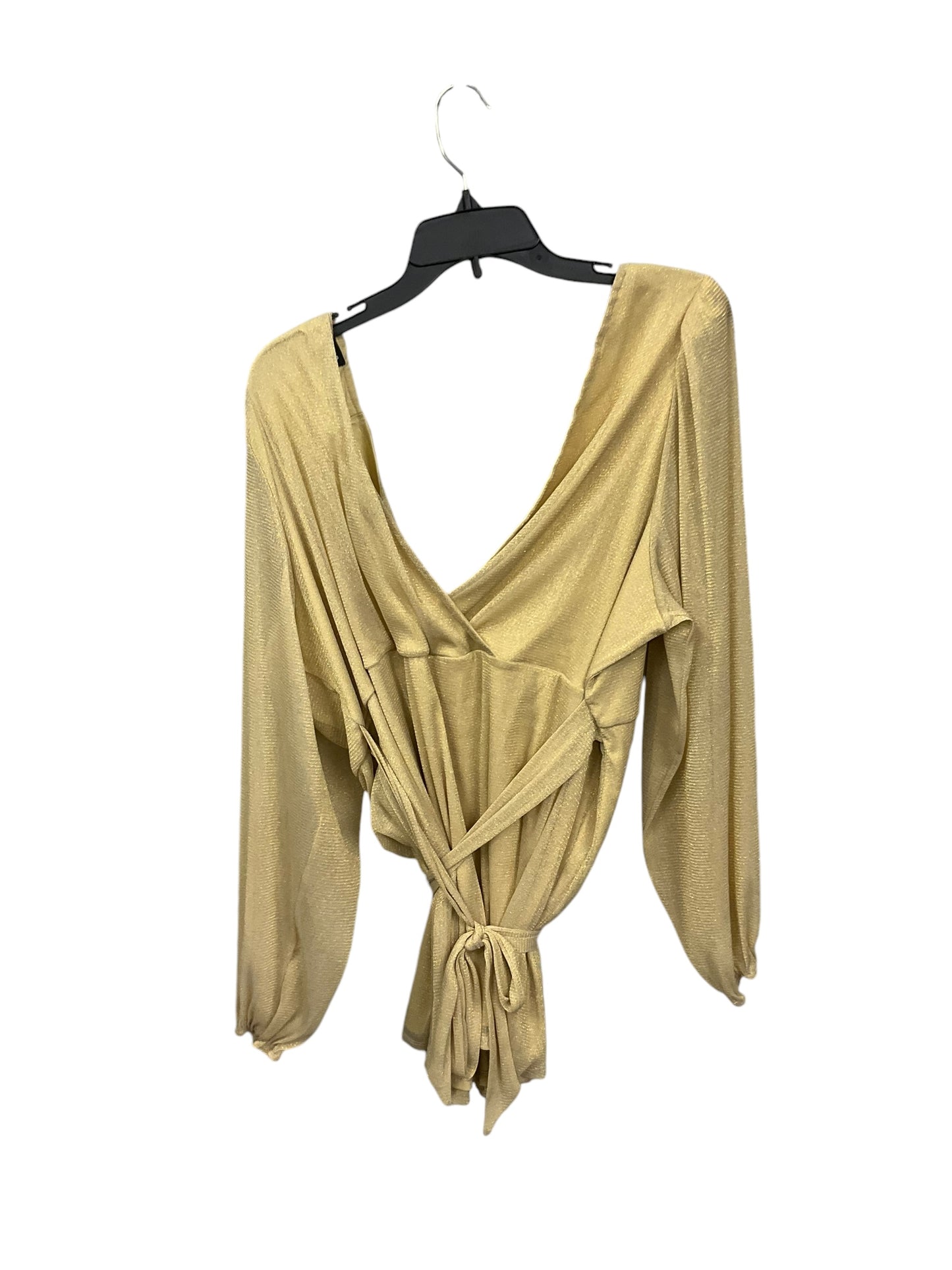 Top Long Sleeve By Torrid In Gold, Size: 4x