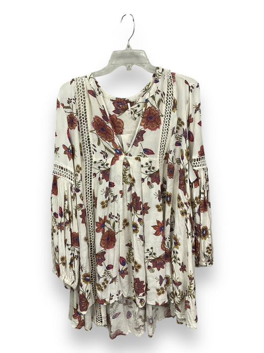 Top Long Sleeve By Free People In Multi-colored, Size: M