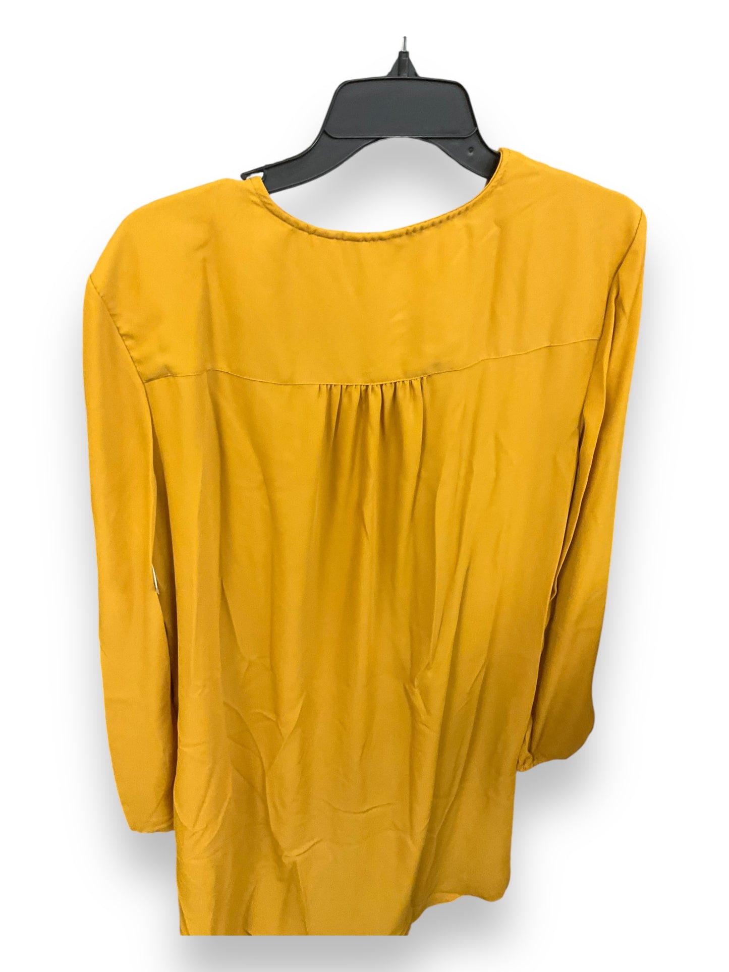 Top Long Sleeve By New York And Co In Yellow, Size: Xl