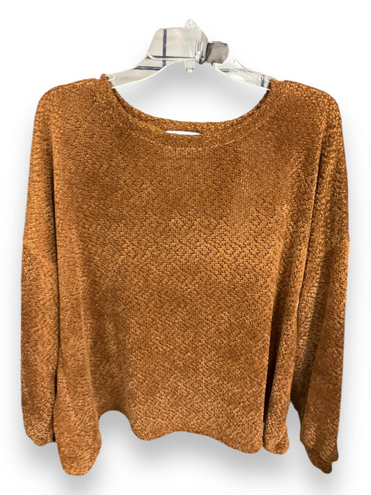 Top Long Sleeve By Gilli In Brown, Size: 1x