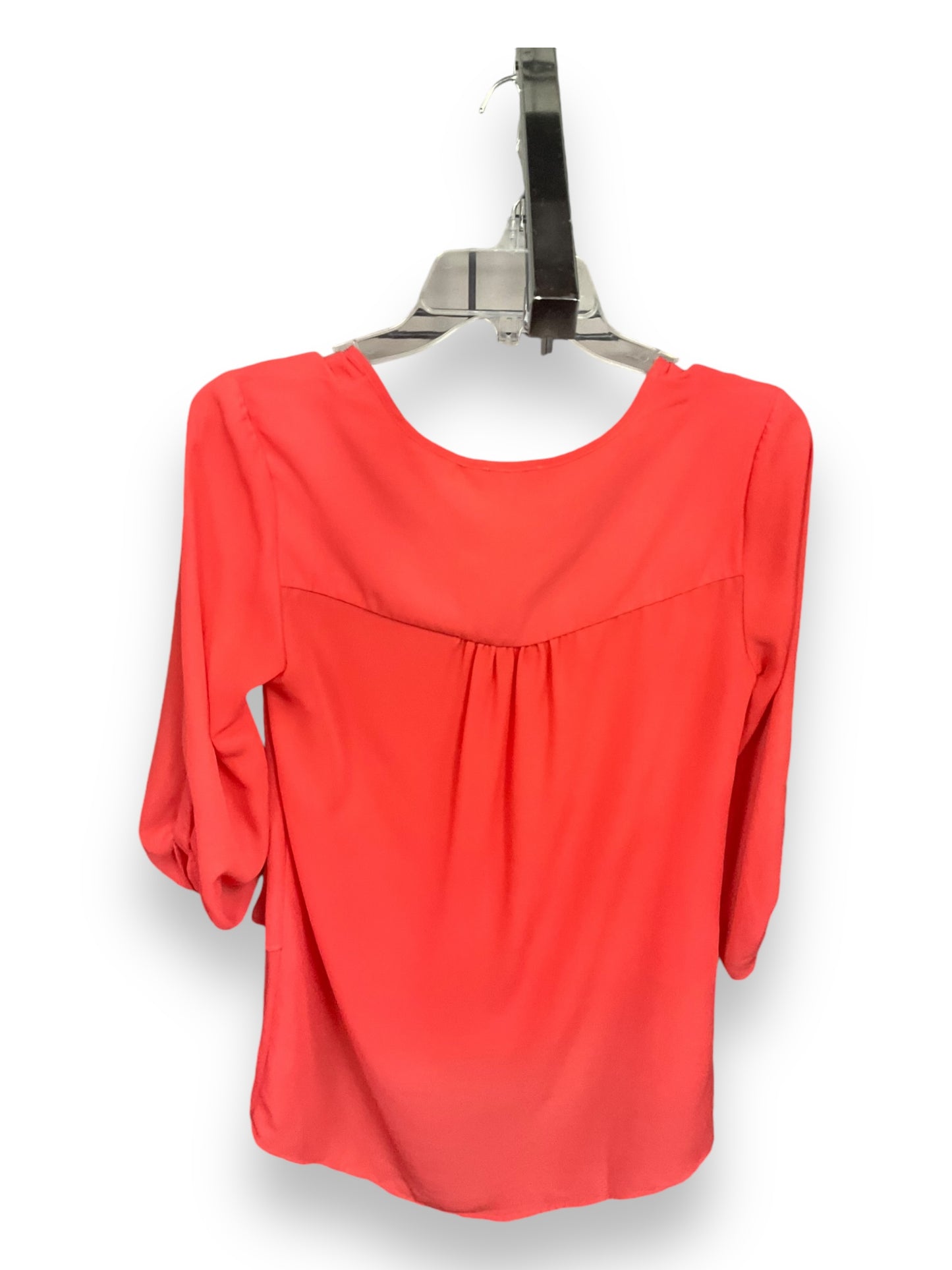 Top 3/4 Sleeve By Clothes Mentor In Coral, Size: S