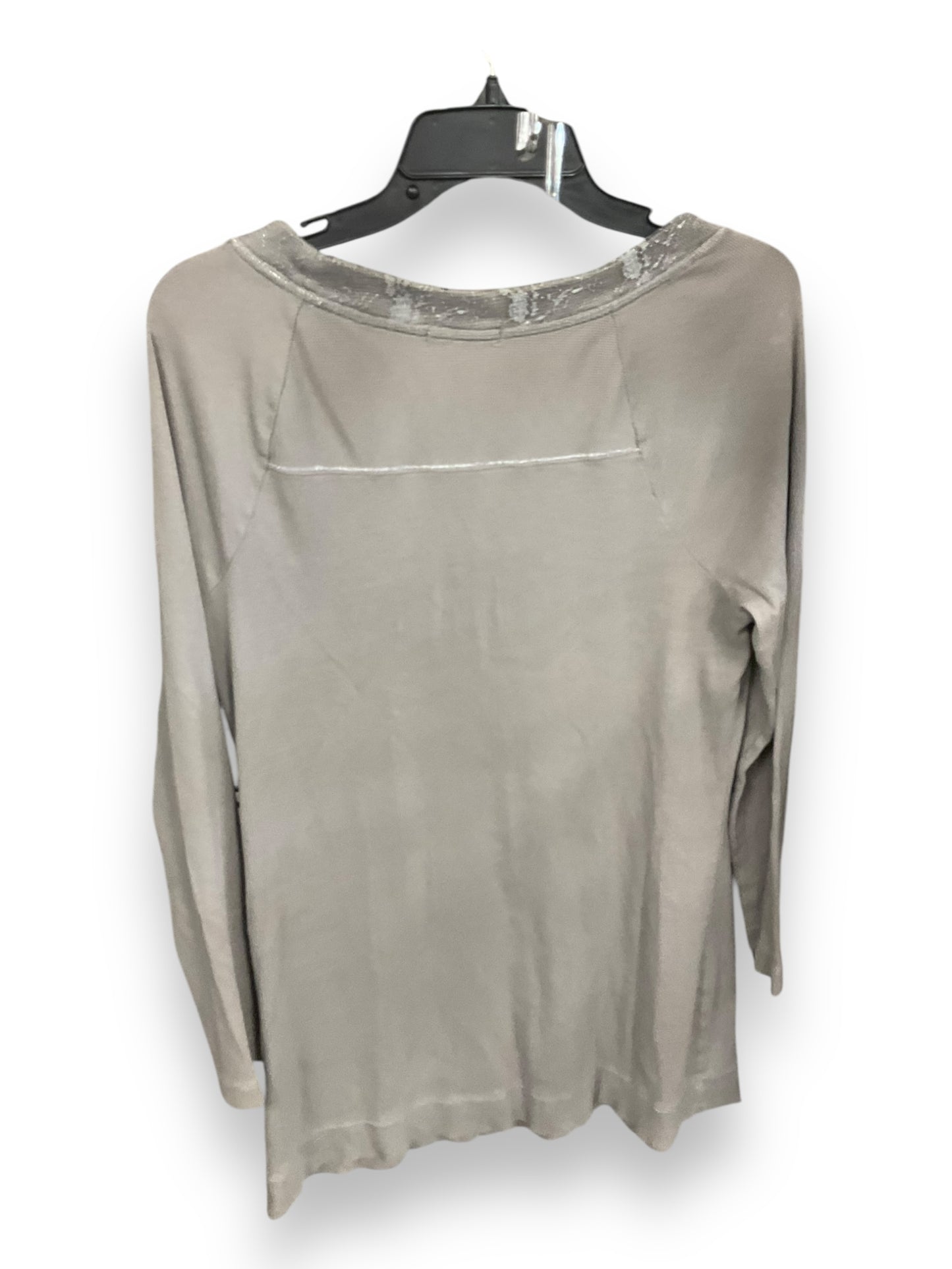 Top Long Sleeve By Coldwater Creek In Grey, Size: L