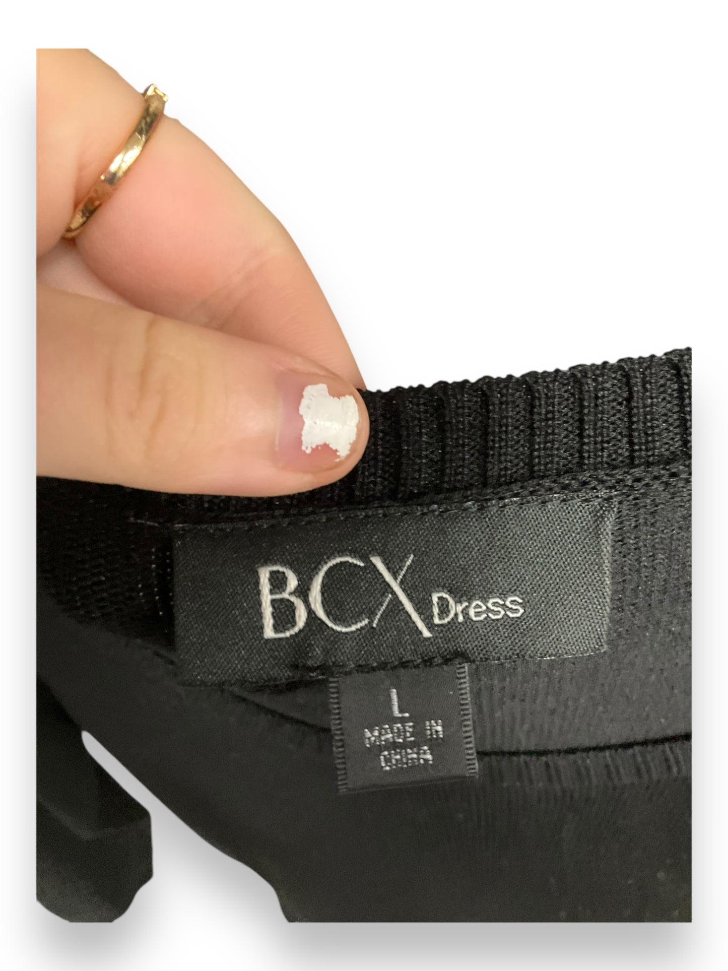 Dress Casual Short By Bcx In Black & Gold, Size: L