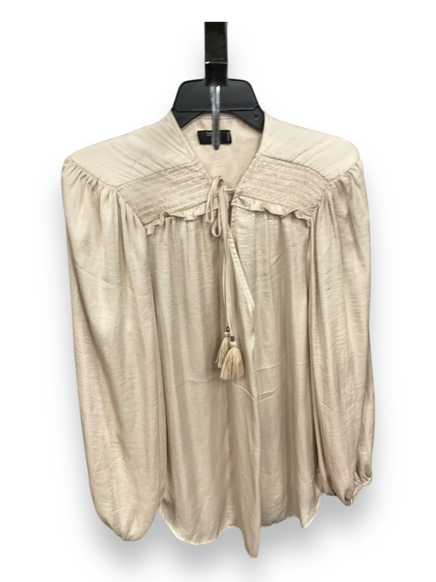 Blouse Long Sleeve By Tahari By Arthur Levine In Beige, Size: 2x