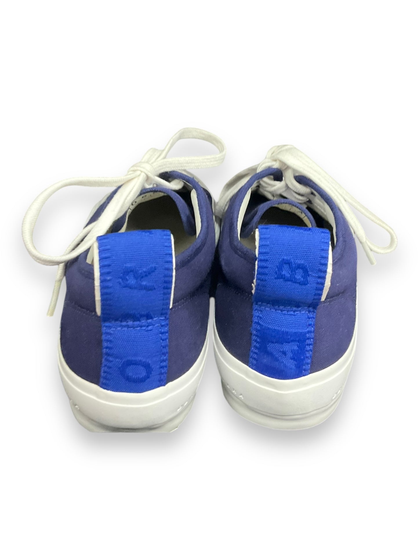 Shoes Sneakers By Clothes Mentor In Navy, Size: 7.5