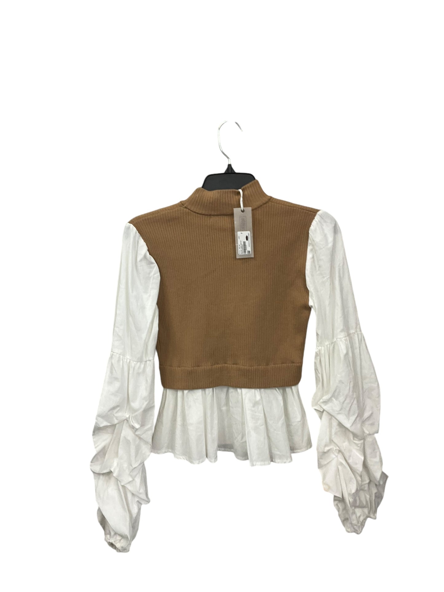 Top Long Sleeve By Clothes Mentor In Tan & White, Size: S