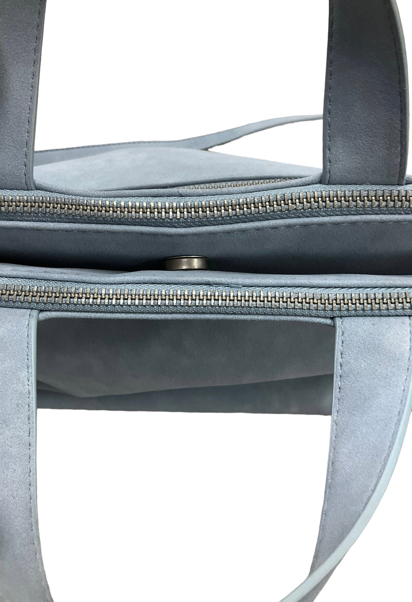 Handbag By Universal Thread  Size: Large