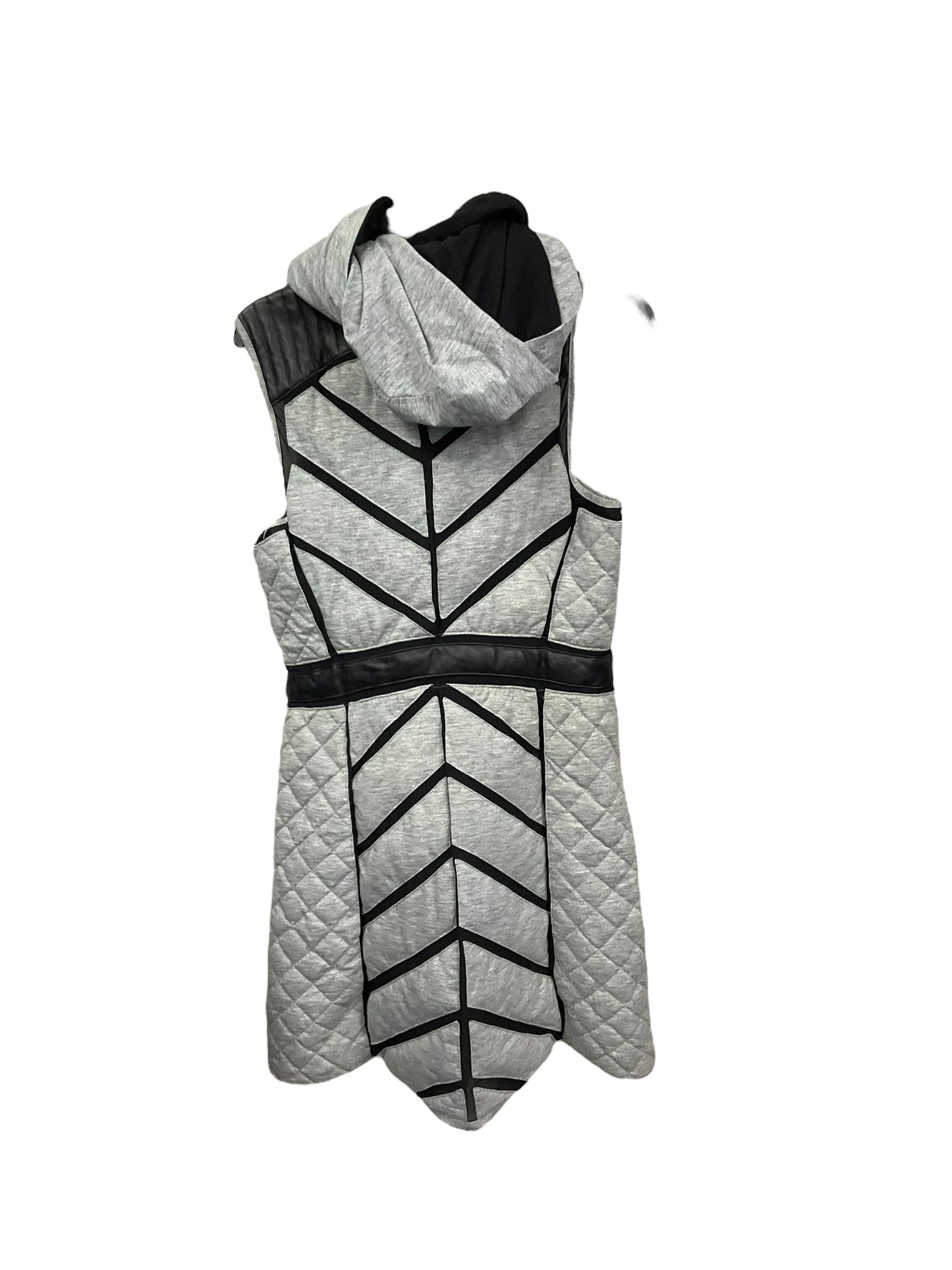 Vest Puffer & Quilted By Clothes Mentor In Grey, Size: M