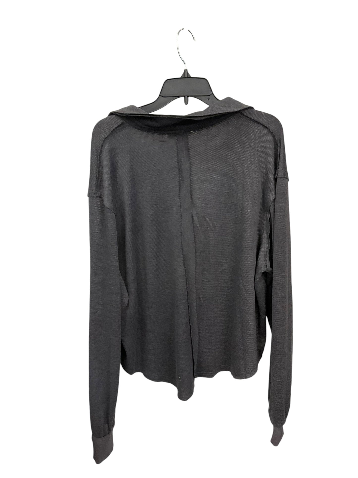 Top Long Sleeve By Clothes Mentor In Grey, Size: L